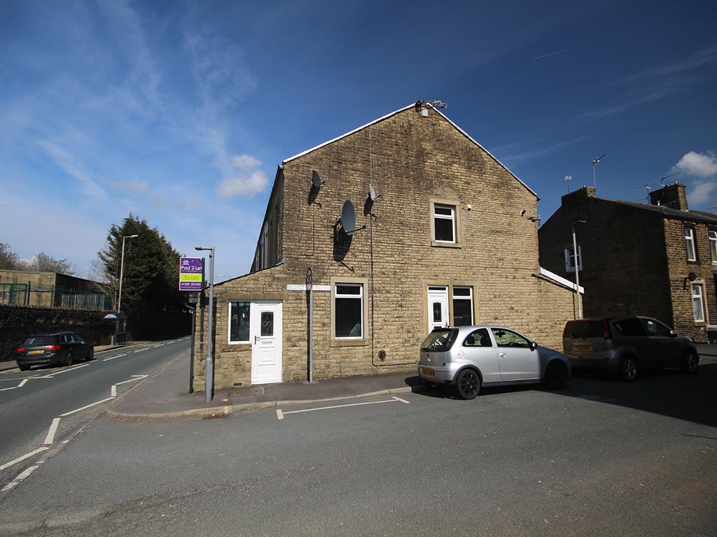 2 bedroom flat To Let in Earby - IMG_6218.jpg